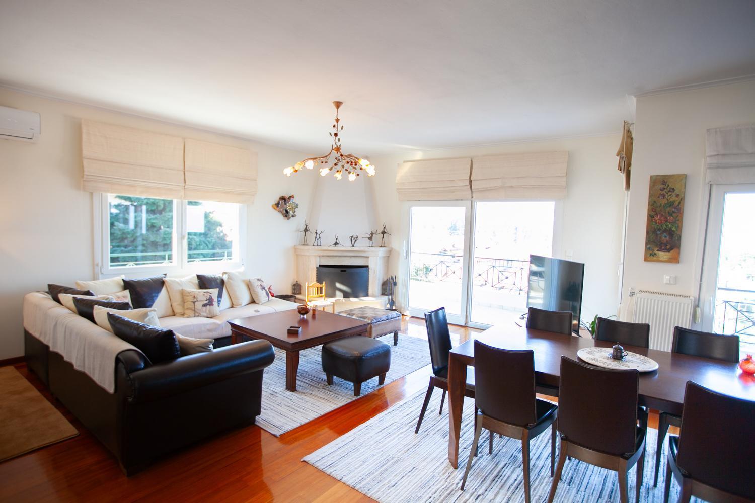 Rodon Apartment With Great View, Sauna And Jacuzzi 里托楚伦 外观 照片