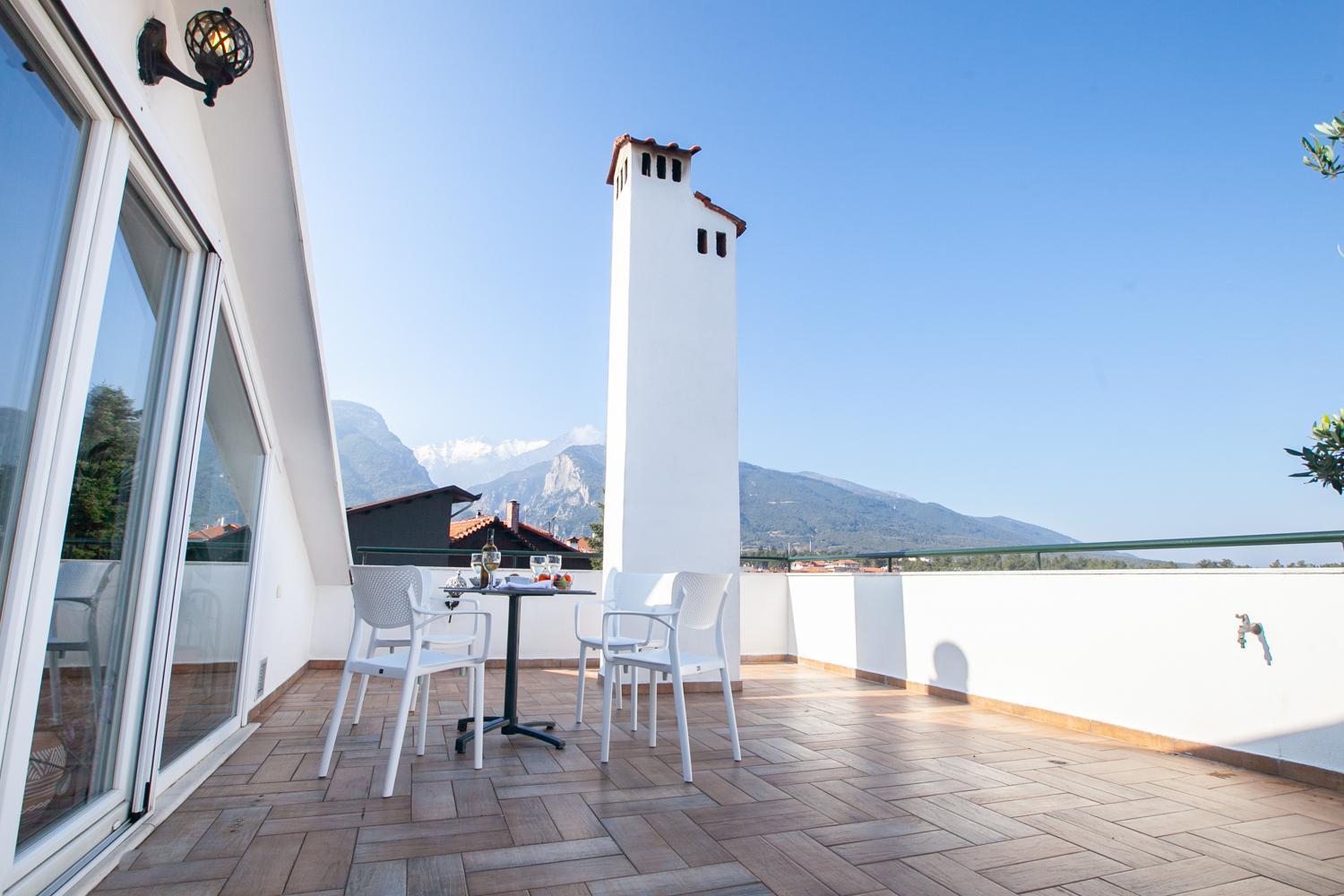 Rodon Apartment With Great View, Sauna And Jacuzzi 里托楚伦 外观 照片