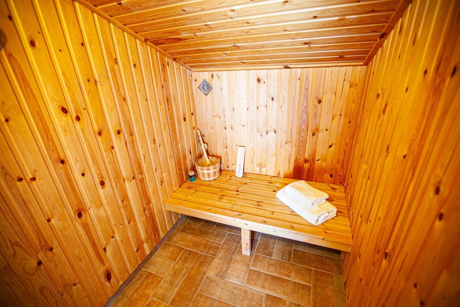 Rodon Apartment With Great View, Sauna And Jacuzzi 里托楚伦 外观 照片